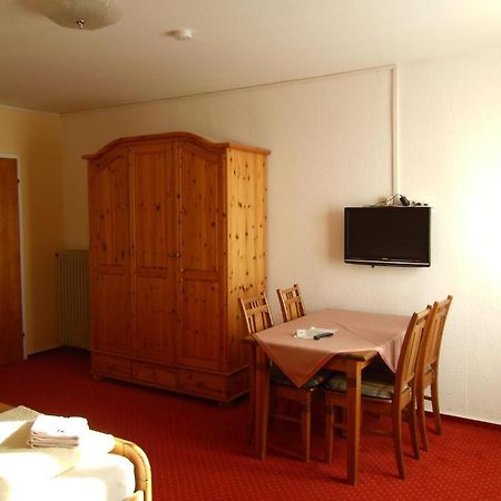 Hotel Gasthof Zum Neubau คิสเล็กก์ ห้อง รูปภาพ